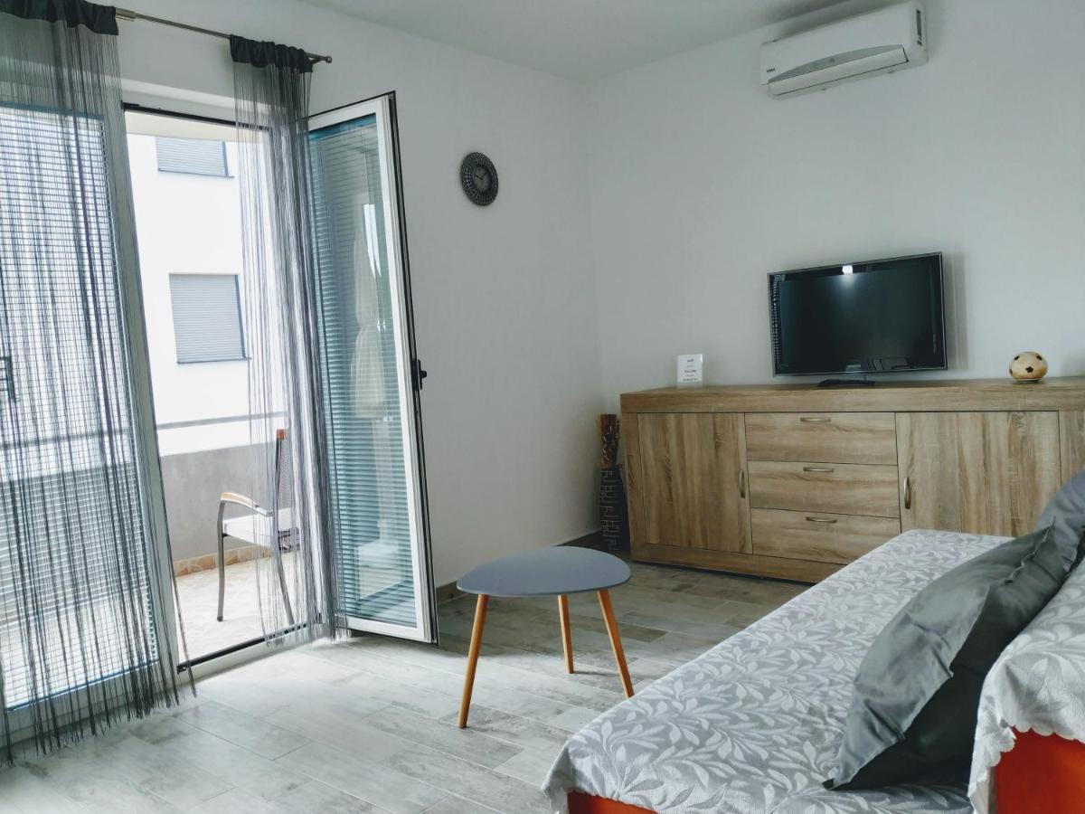 Apartment Mativa Makarska Esterno foto
